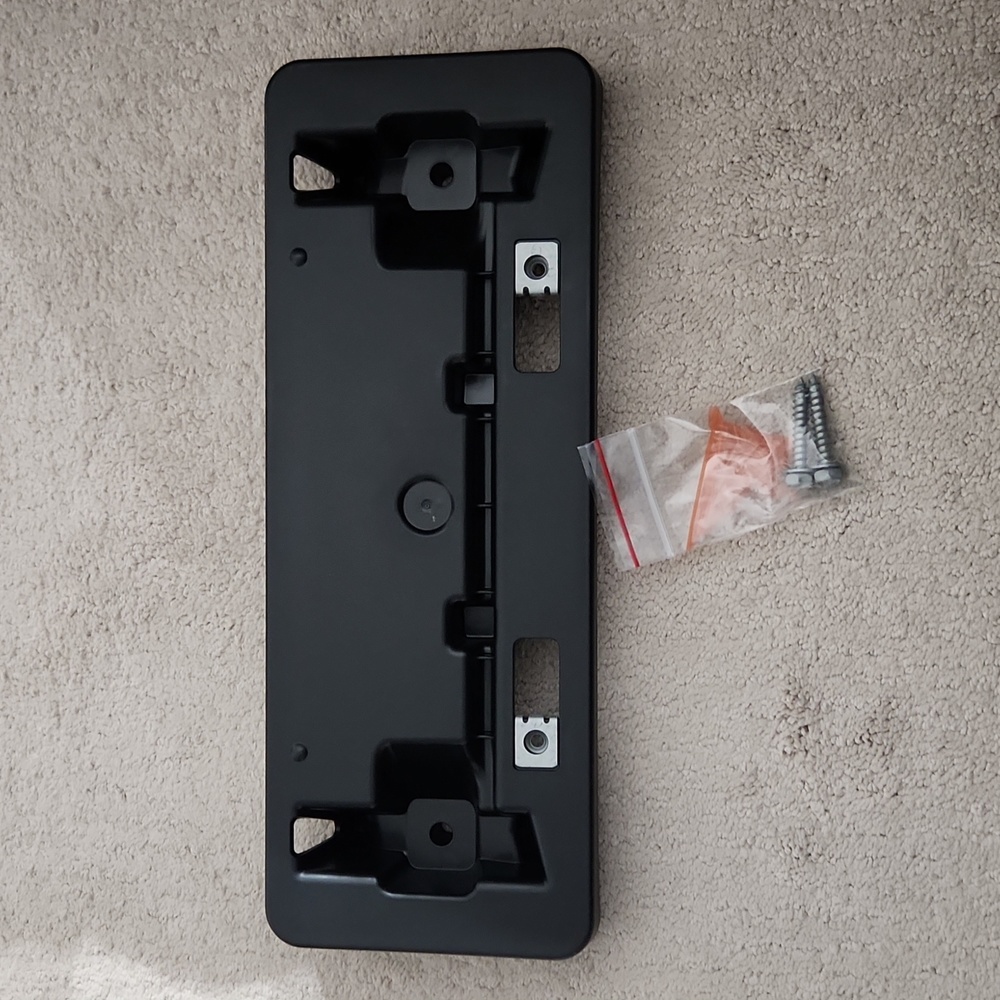 Lexus  Front License Plate Bracket 52114-OE100 New!